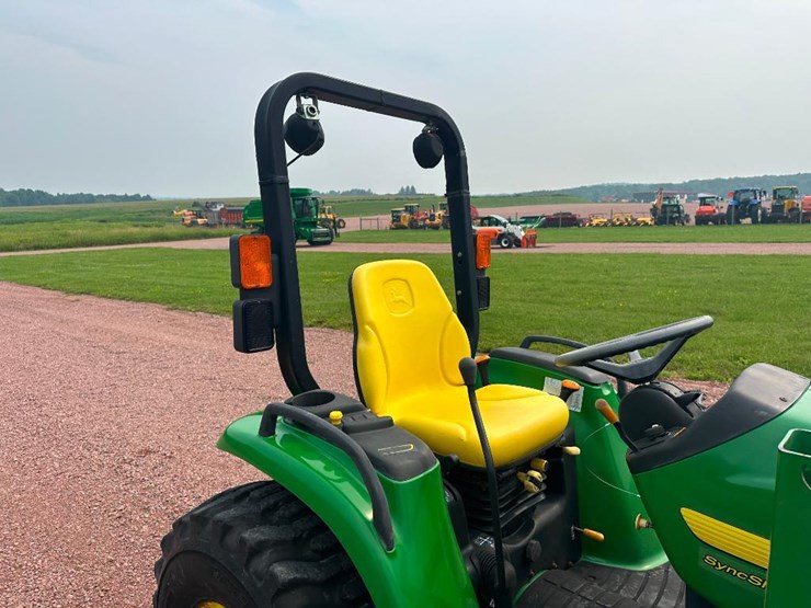2002-john-deere-4210-image-21