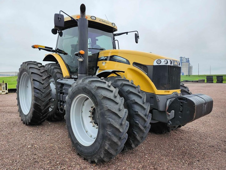 2012-challenger-mt645d-image-2