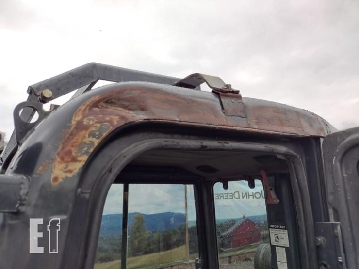 2007-deere-35d-image-15