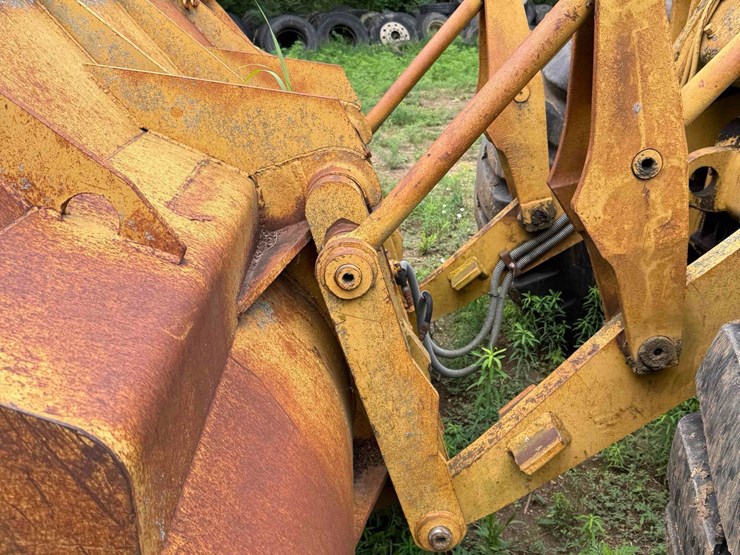 caterpillar-966c-image-10