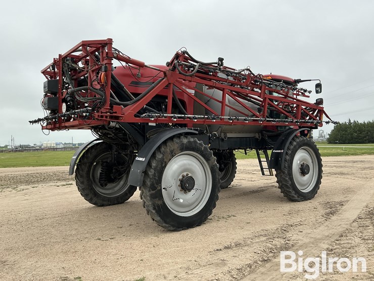 2016-case-ih-patriot-4440-image-5