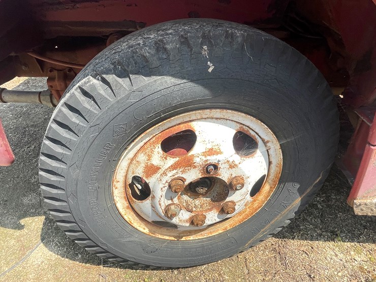 ford-600-image-10