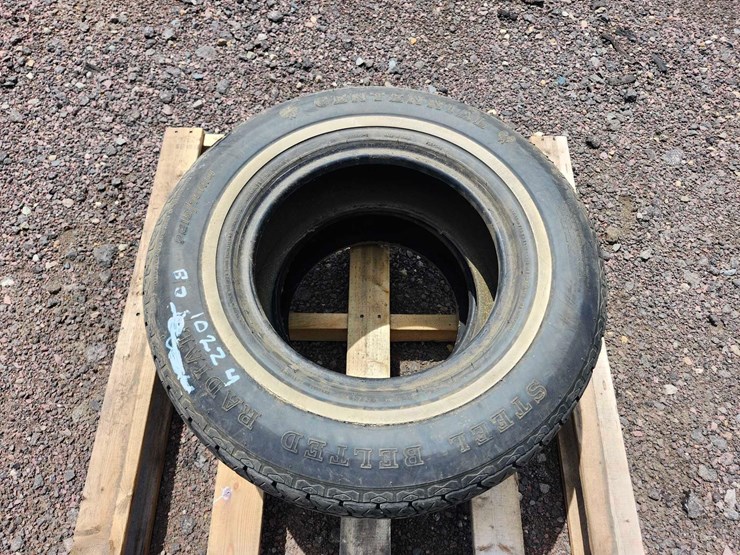 continental-steel-belted-radial-p215/75r14-tires-image-3