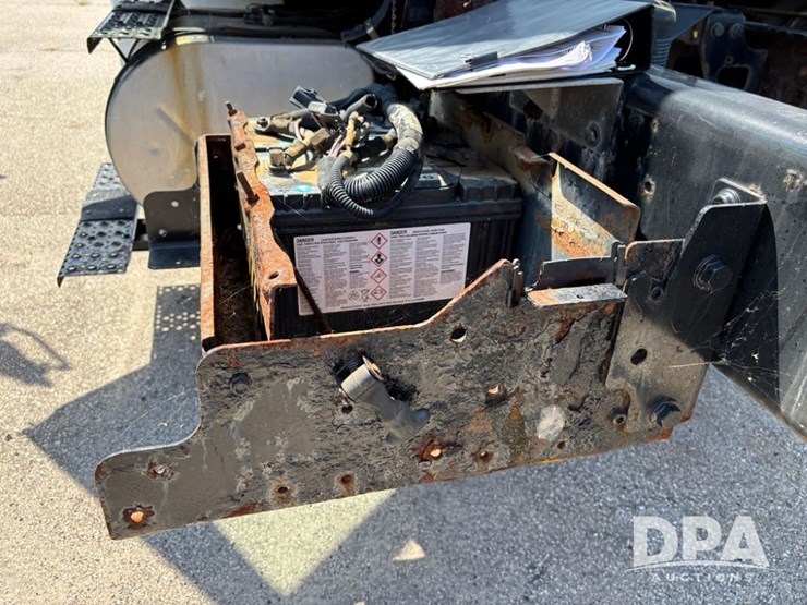 2012-international-durastar-4400-image-27