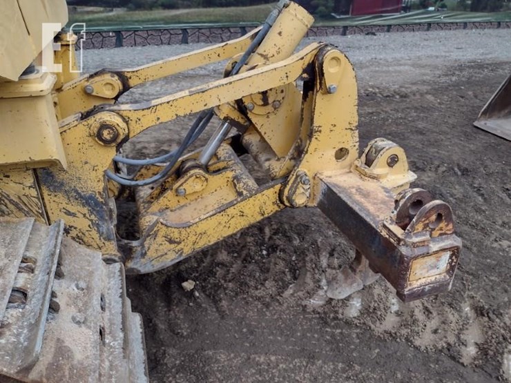 2004-deere-650h-xlt-image-44