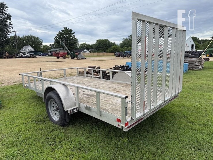 carry-on-aluminum-trailer-image-6