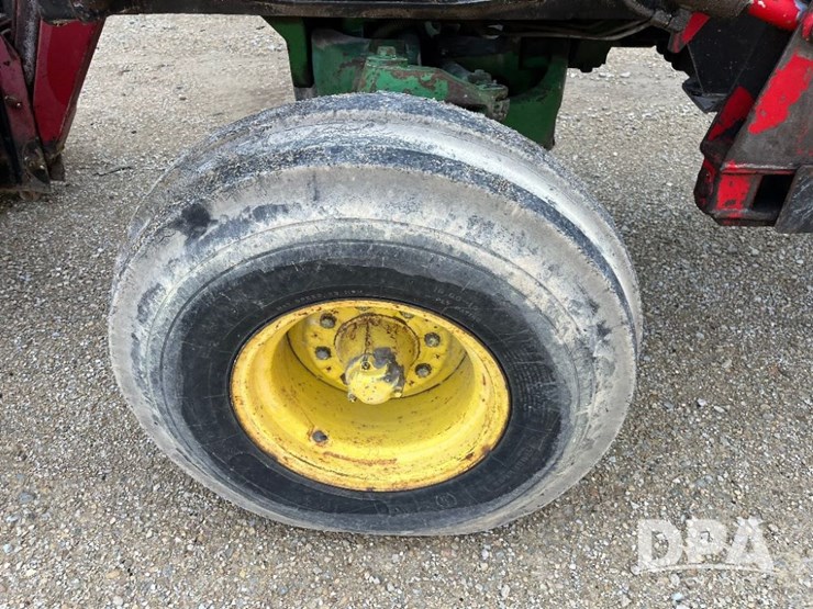 john-deere-4620-image-59