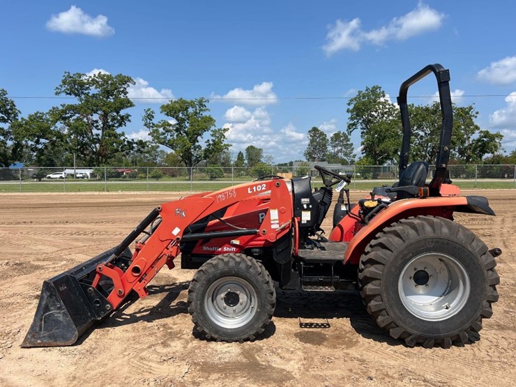 rural-king-rk37-tractor-image-1