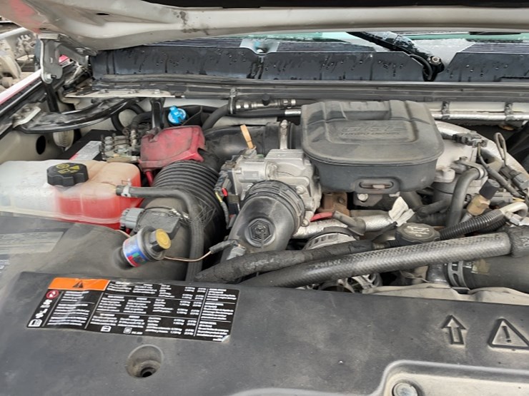 2011-chevrolet-3500-image-20