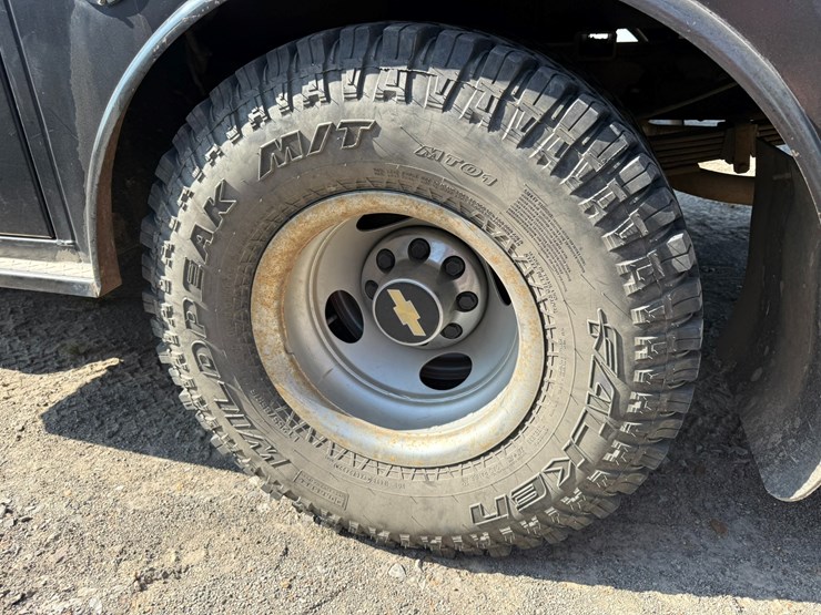 1996-chevrolet-3500-image-17