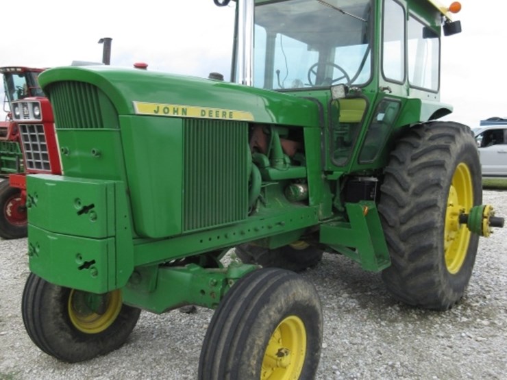 john-deere-4520-image-1