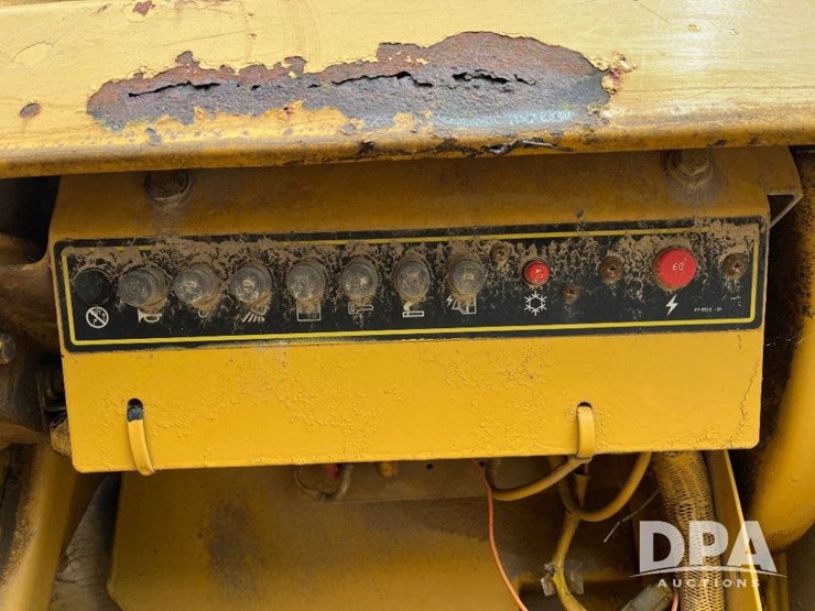1995-caterpillar-953-image-35