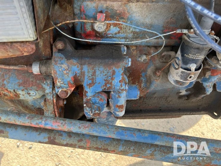 ford-600-image-24