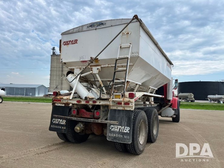 1995-ford-l9000-image-14
