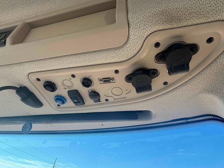 2018-challenger-1042-image-34