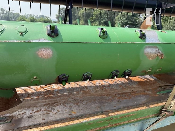 john-deere-630f-image-3