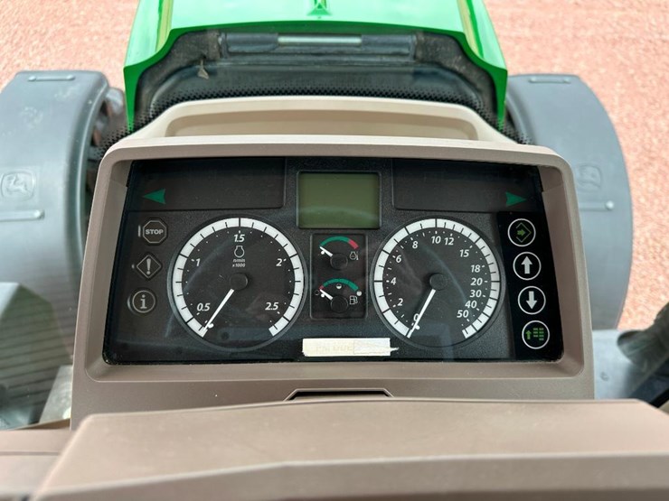 2014-john-deere-6115m-image-64