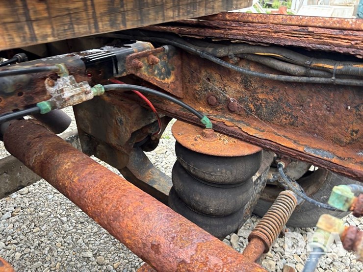 2001-sterling-truck-(dr11851-unit-9459)-image-53