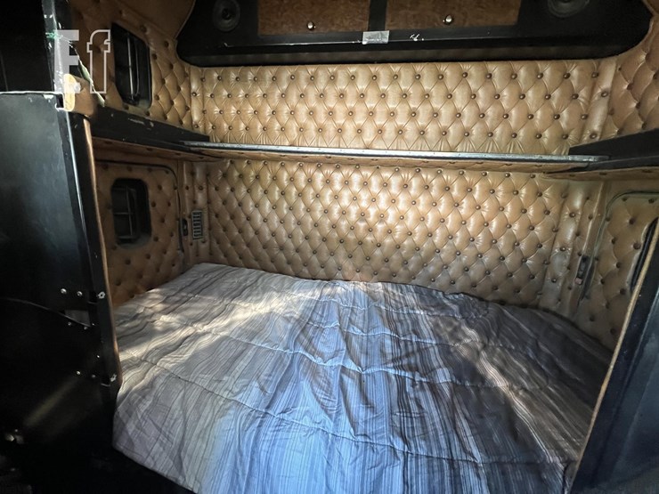 1992-kenworth-w900-image-23