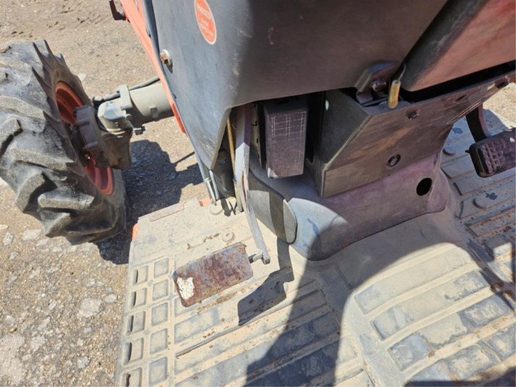 kubota-l3710-image-16