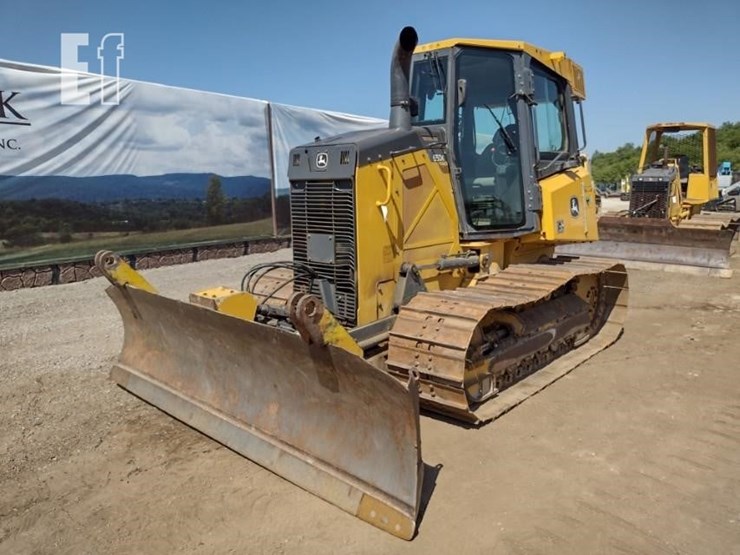 2016-deere-650k-image-44