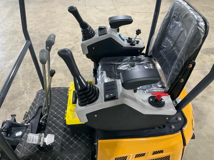 #1603-•-unused-ire18p-mini-excavator-image-20
