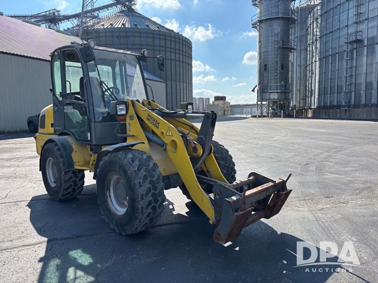 2012-wacker-neuson-wl50-image-17