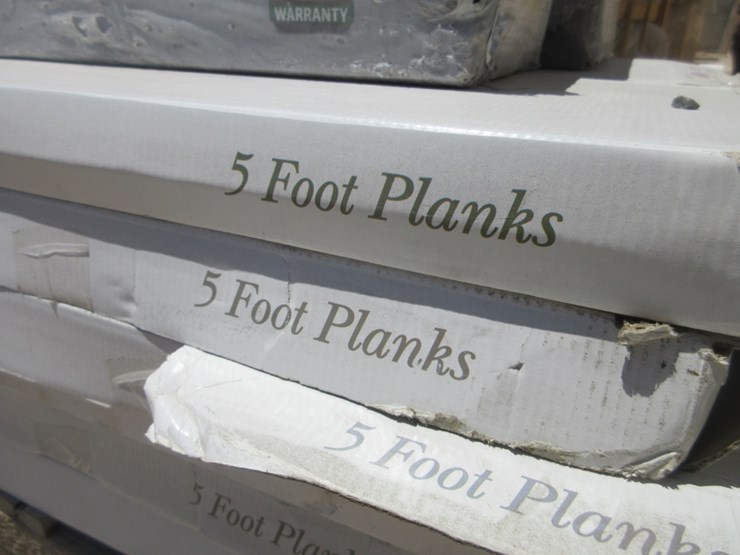 lot-of-misc-brand/size-flooring-planks-image-7