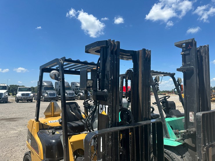 caterpillar-c5000-image-25