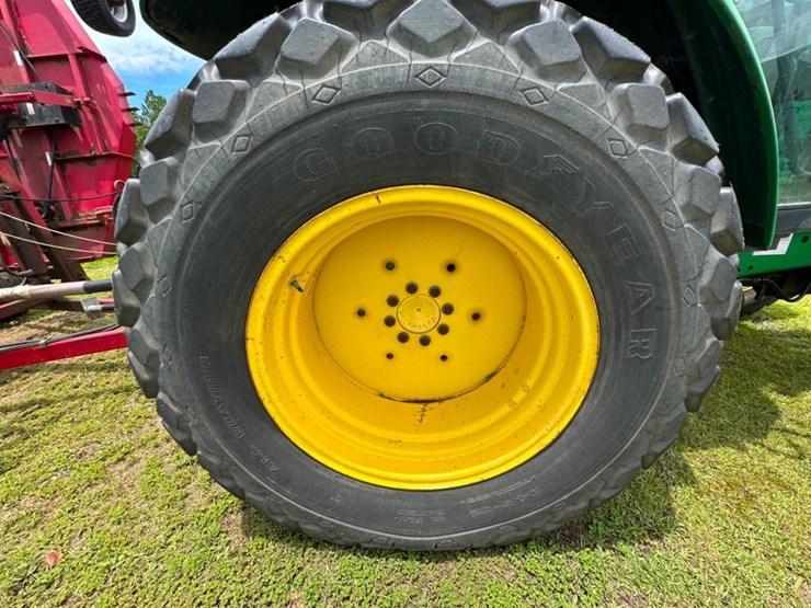 2004-john-deere-6220-image-15