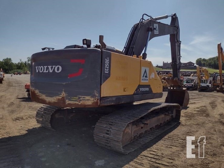 2018-volvo-ec250el-image-49