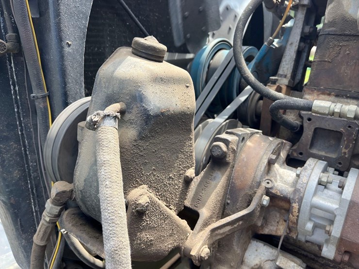 ford-l9000-image-30