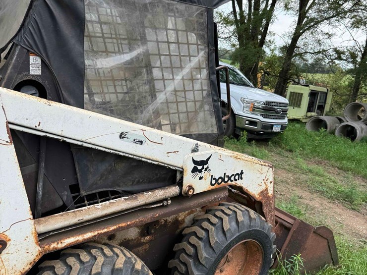 bobcat-642b-image-9