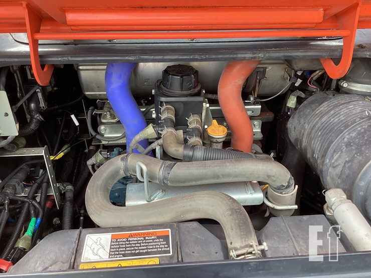 2020-kubota-svl95-2s-image-14