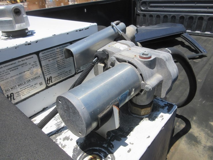 2011-dodge-ram-3500hd-image-18