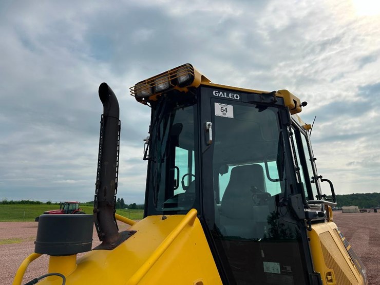 2007-komatsu-d51px-22-image-26