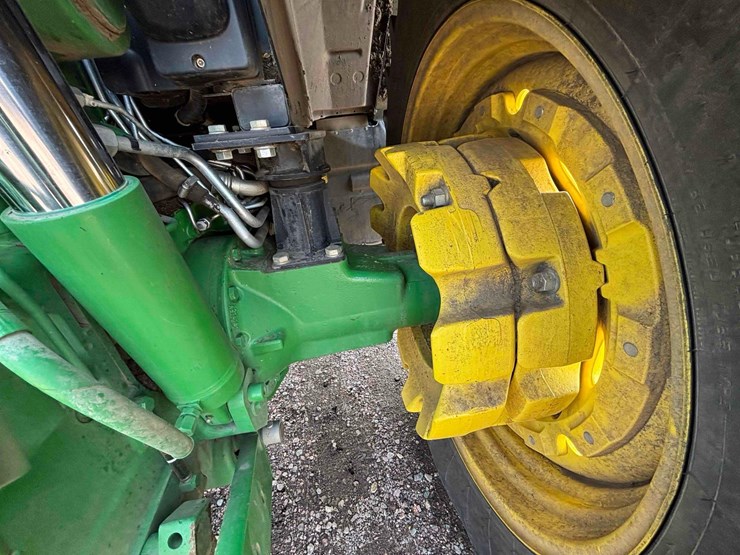 2021-john-deere-6155r-image-19