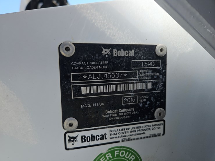 2015-bobcat-t590-image-20