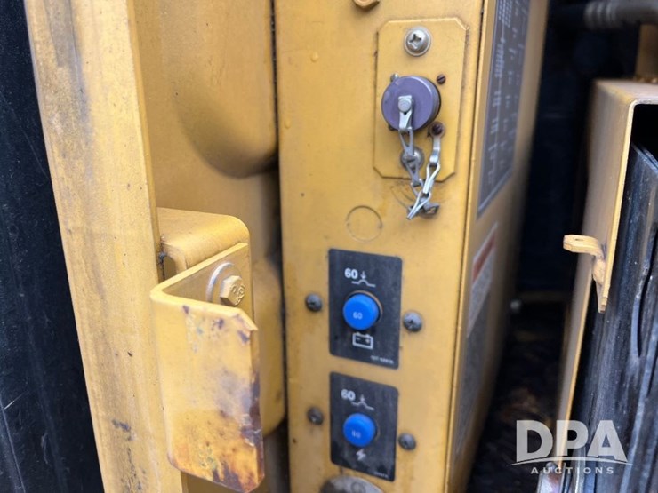 2005-caterpillar-312b-image-55
