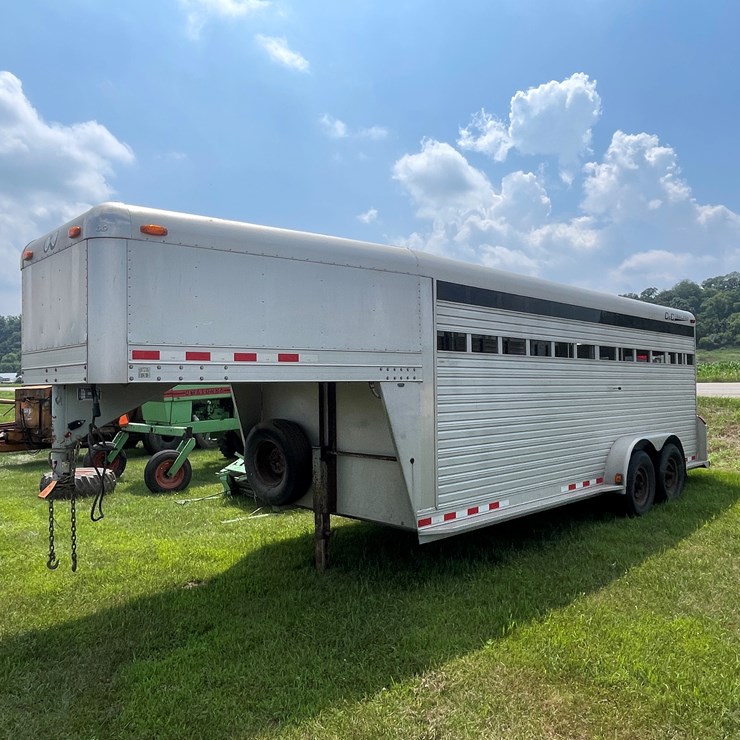 #1029 • 2002 C&C 20' Gooseneck Aluminum Trailer (Has WI Title)