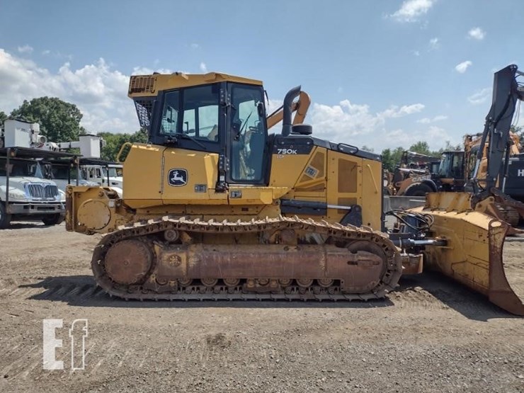2019-deere-750k-lgp-image-3