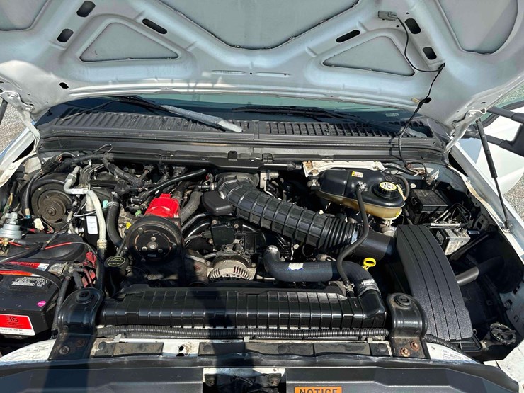 2006-ford-f450-xl-image-26