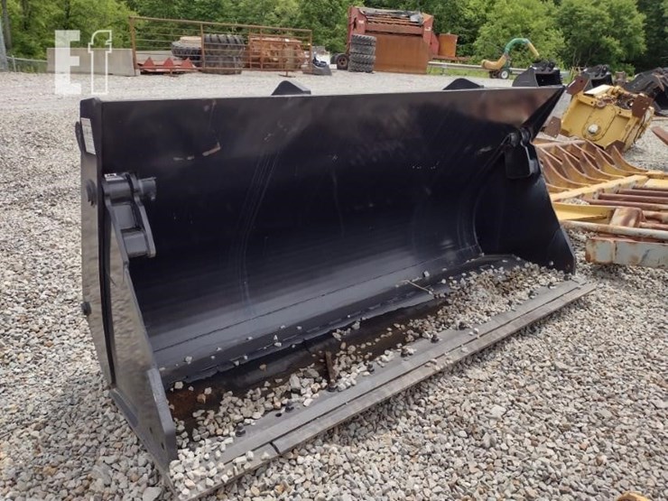 96-inch-4-in-1-bucket-image-1