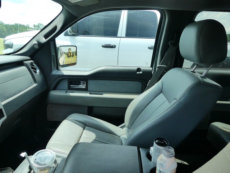 2014-ford-f150-xlt-image-13