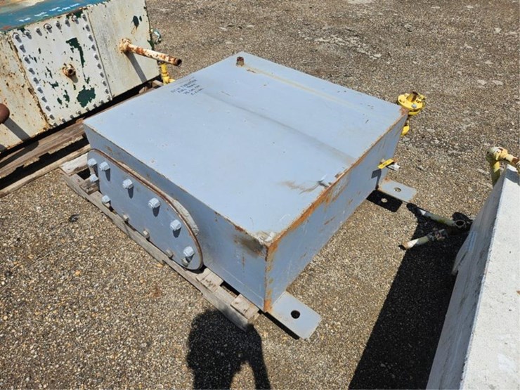 #2559-•-75-gallon-fuel-tank-image-4