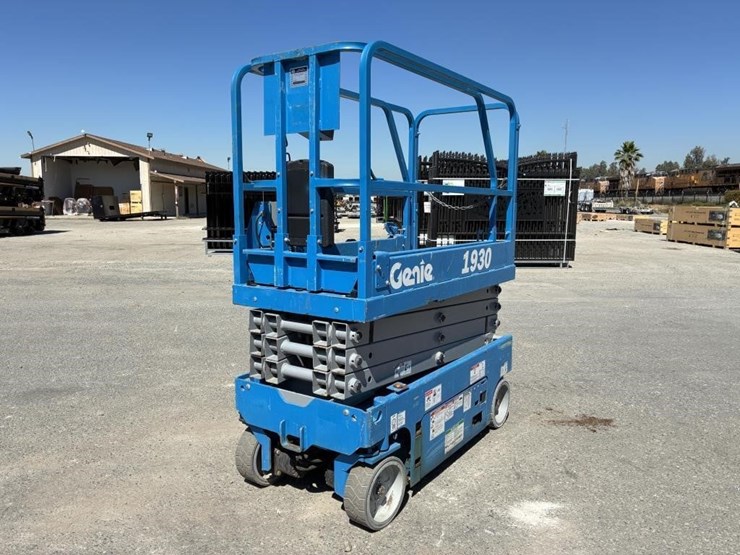 2018-genie-gs1930-image-1