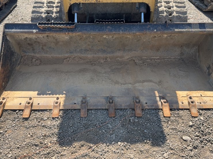 caterpillar-299d2-xhp-image-4