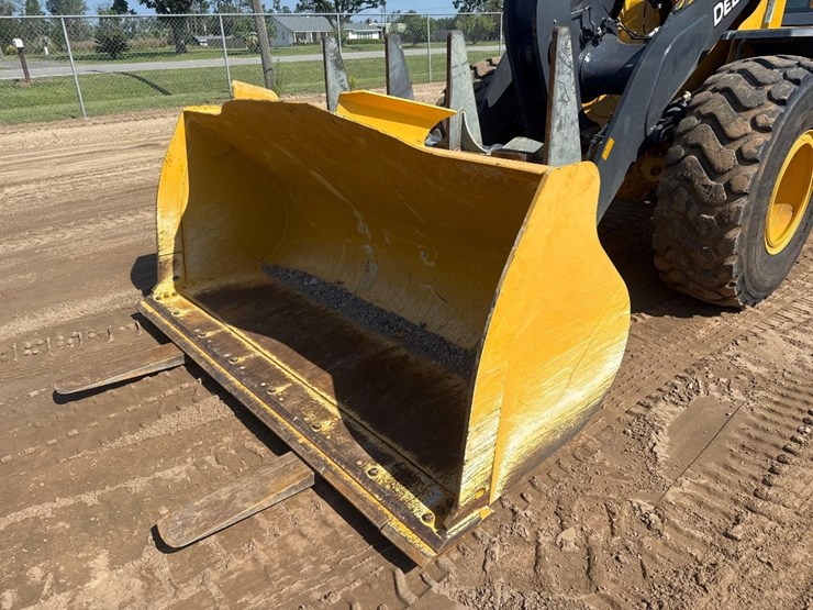 deere-524l-image-12