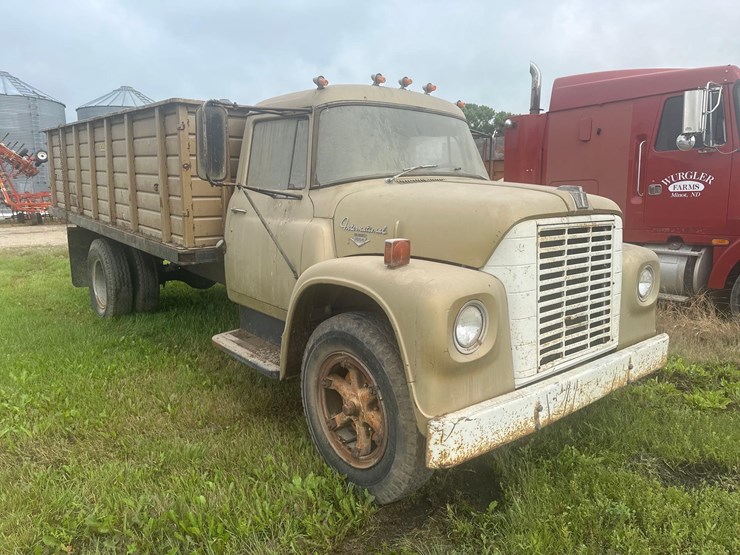 1971-international-loadstar-image-5