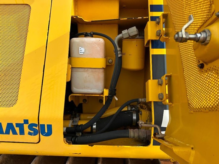 2007-komatsu-d51px-22-image-49